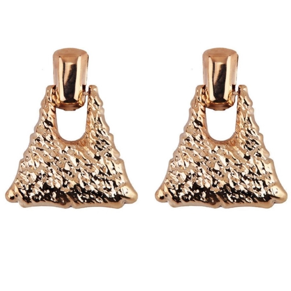 NEW 👑ROYALTY JEWELS💎Gold Statement Earrings